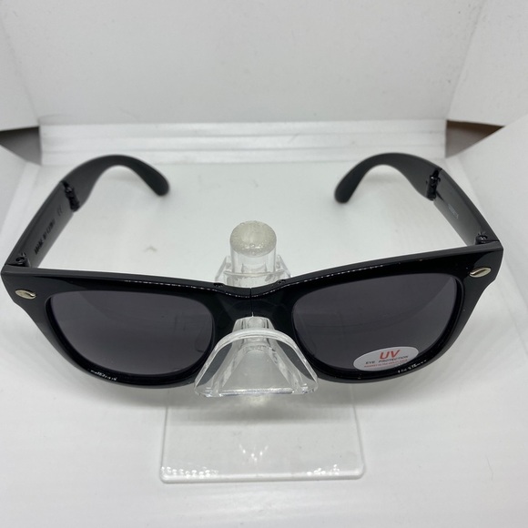 NIP Adidas Retro Style Wayfarer Black Folding Sunglasses UV Protection Eyewear - Picture 2 of 10